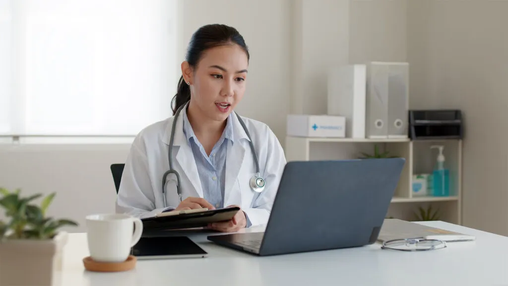 Atención médica a distancia mediante telemedicina en Perú