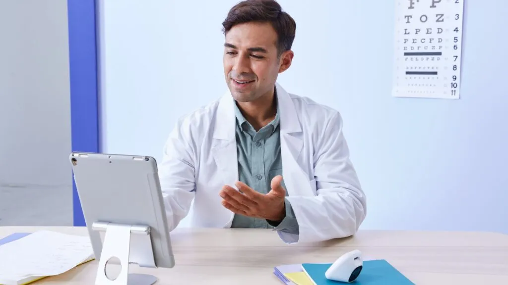 Laboratorio de telemedicina universitaria con TytoCare
